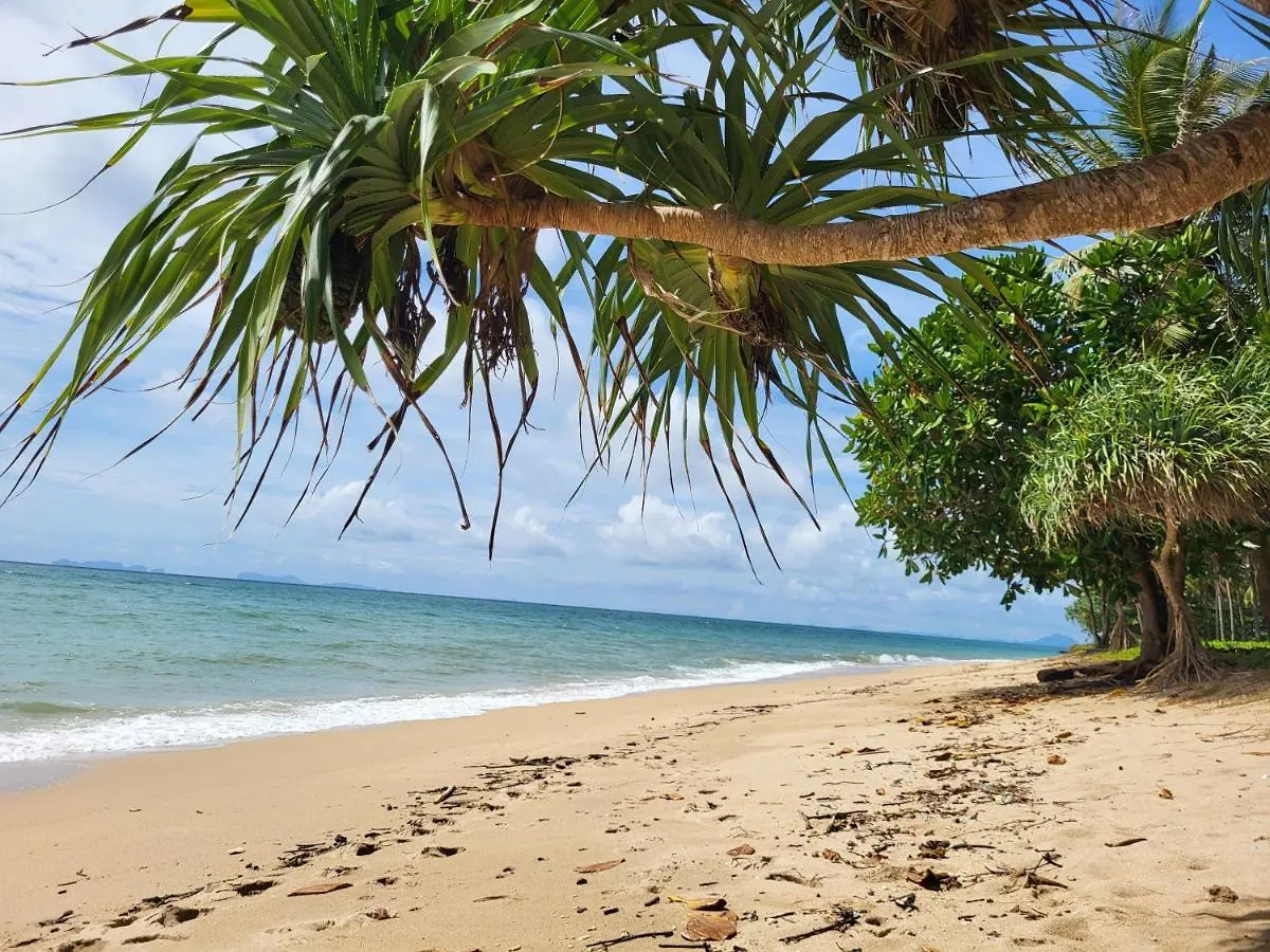 Pinky Hotel By Kanchana (Adults Only) Ko Lanta