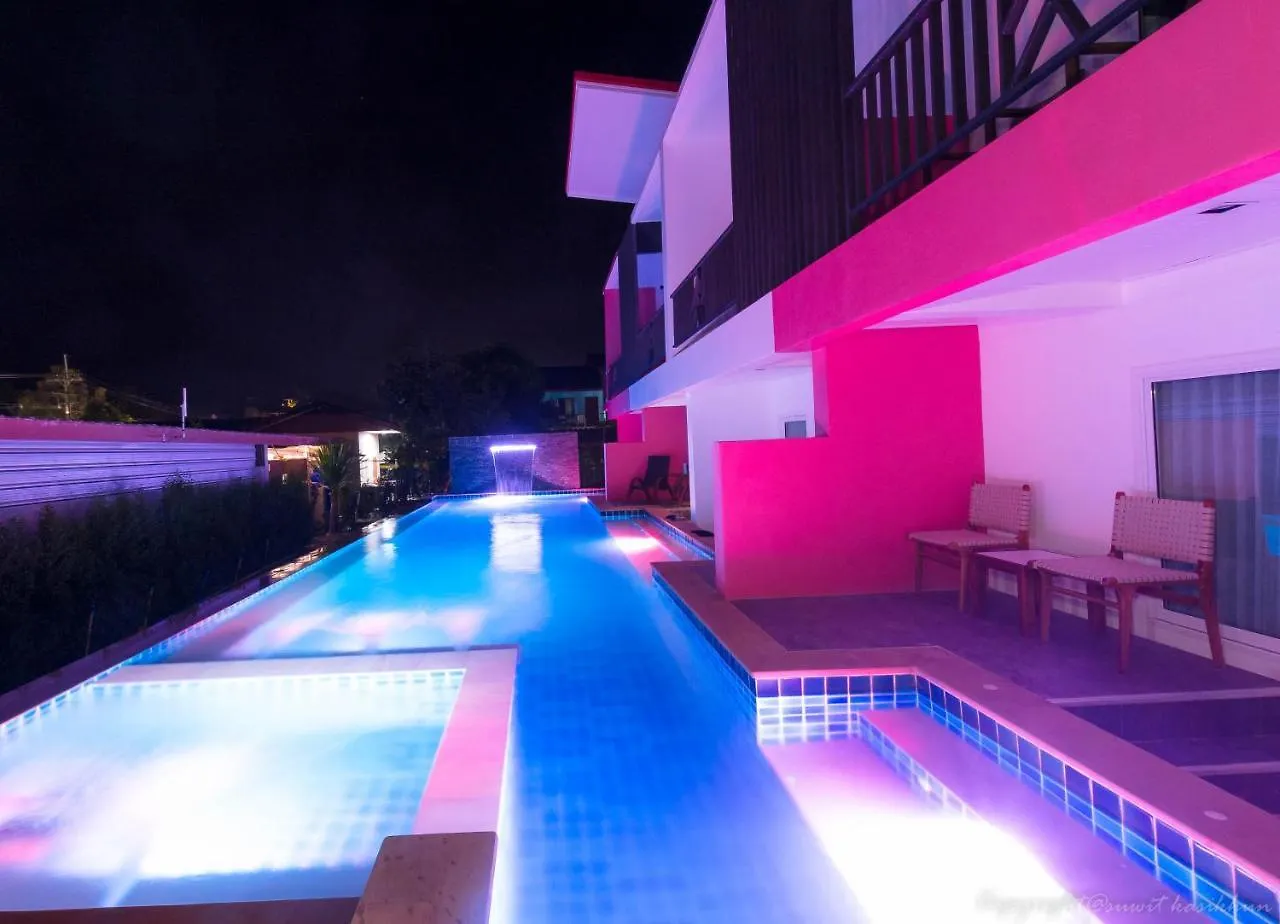 Pinky Hotel By Kanchana (Adults Only) Ko Lanta