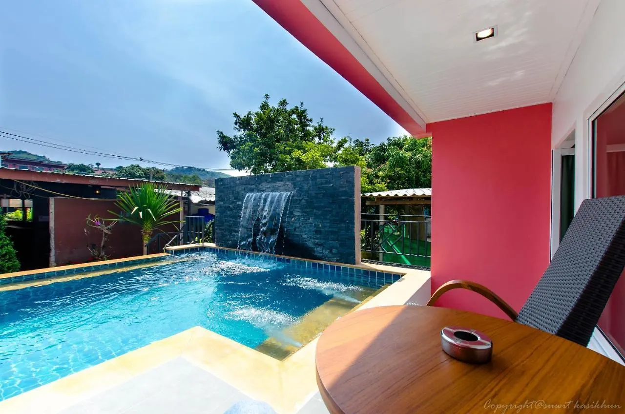 Pinky Hotel By Kanchana (Adults Only) Ko Lanta